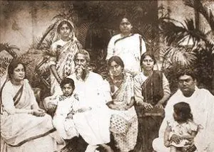 অত চুপি চুপি কেন কথা কও oto chupi chupi keno kotha kao [ কবিতা ] - রবীন্দ্রনাথ ঠাকুর