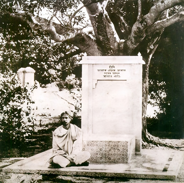 বীরভূমের শান্তিনিকেতনের ঐতিহাসিক ছাতিমতলা